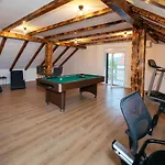 Family House Moja Jube Oklaj