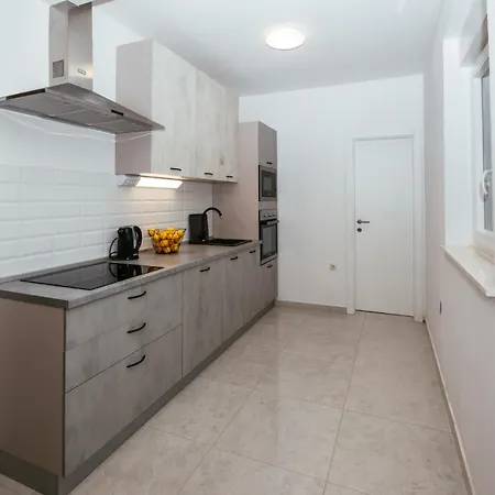 Villa Family House Moja Jube