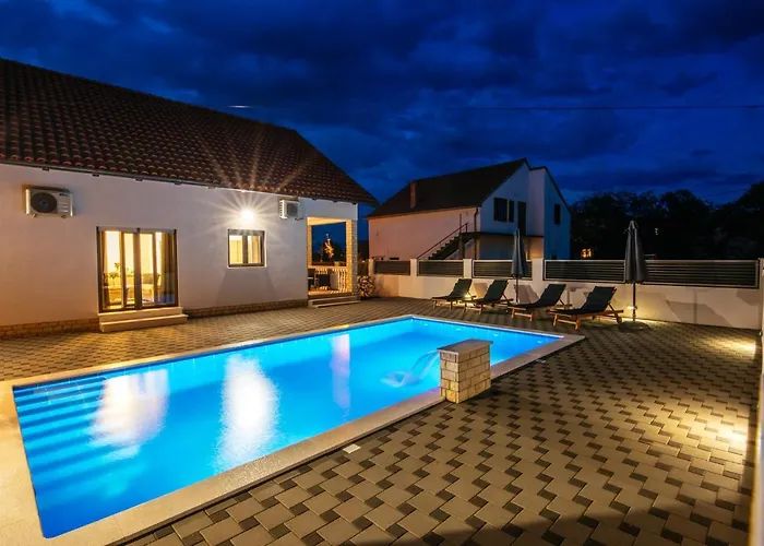 Family House Moja Jube